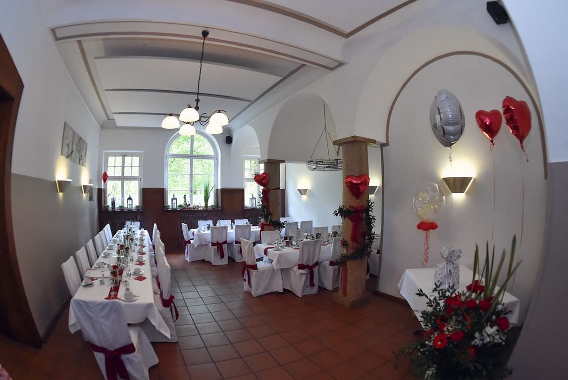 Waldrestaurant Schiesshaus Nürnberg - Der Festsaal 2