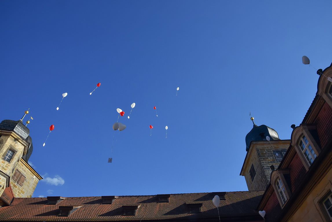 Schloss Thurnau - Balone fliegen lassen