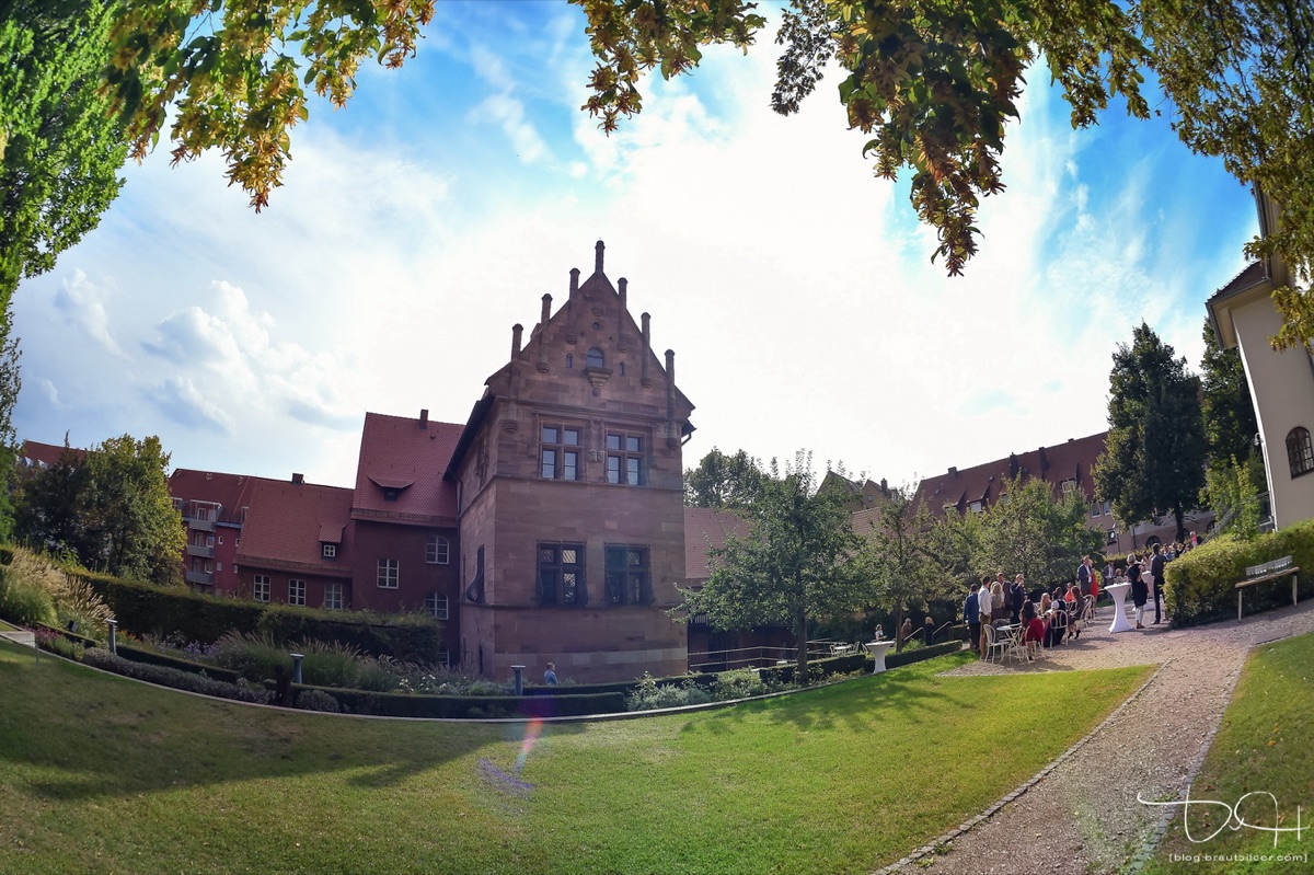 Hochzeitsfotograf Hirsvogelsaal Nürnberg - das Tucherschloss und sein Garten Hochzeitsfotograf Hirsvogelsaal Nürnberg - das Tucherschloss und sein Garten