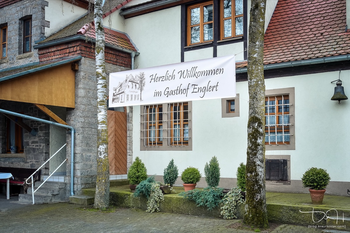 Hochzeitsfeier bei Würzburg - Gasthaus Englert Rottendorf Hochzeitsfeier bei Würzburg - Gasthaus Englert Rottendorf