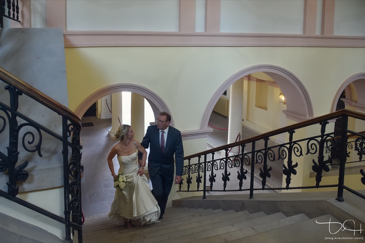 Hochzeitsfotograf Merks Motor Museum - Trauung im Schloss Hochzeitsfotograf Merks Motor Museum - Trauung im Schloss